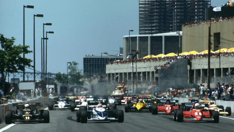 Start of 1983 F1 Detroit GP