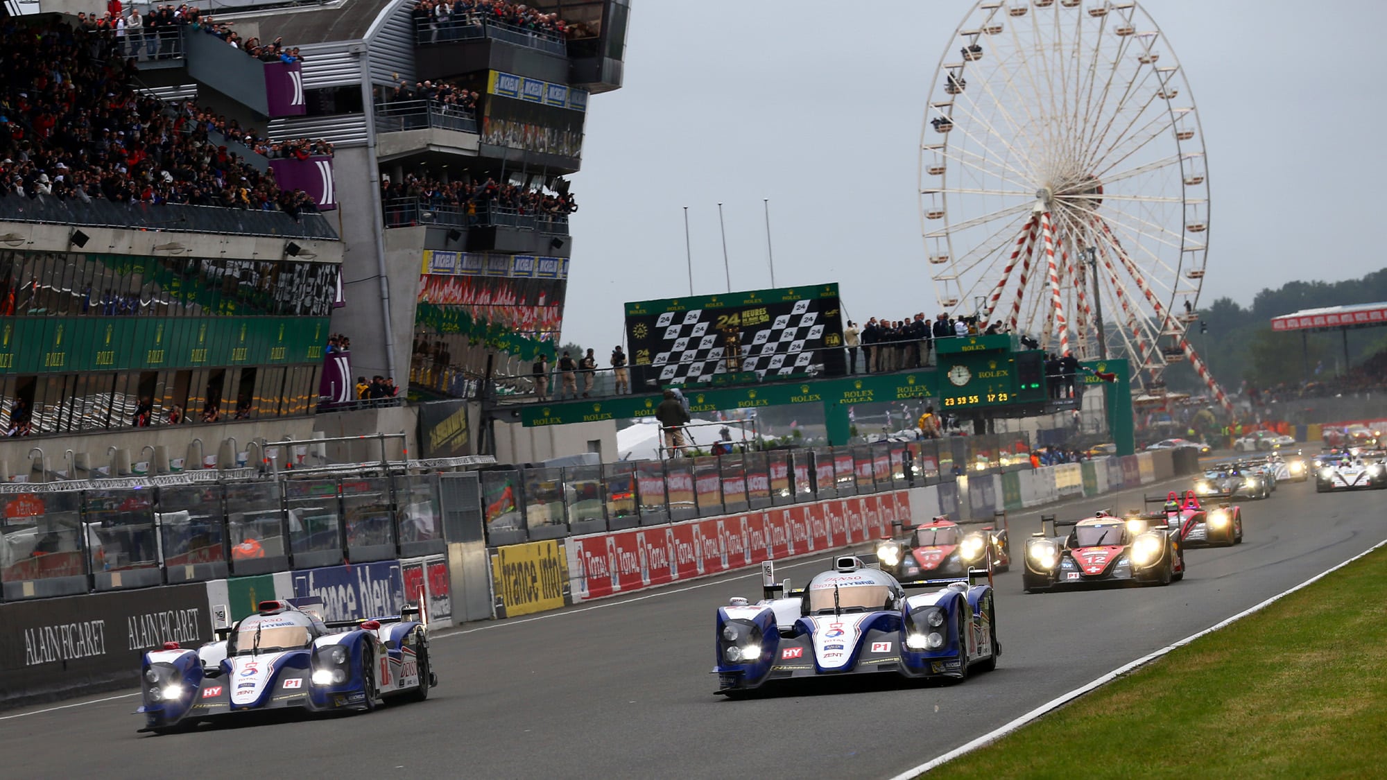 Toyotas lead at 2013 Le Mans 24 Hours