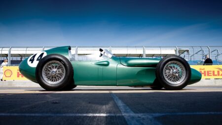 The Aston Martin DBR4: A Missed Opportunity in Grand Prix Racing