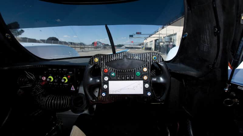 AstonMartin Cockpit