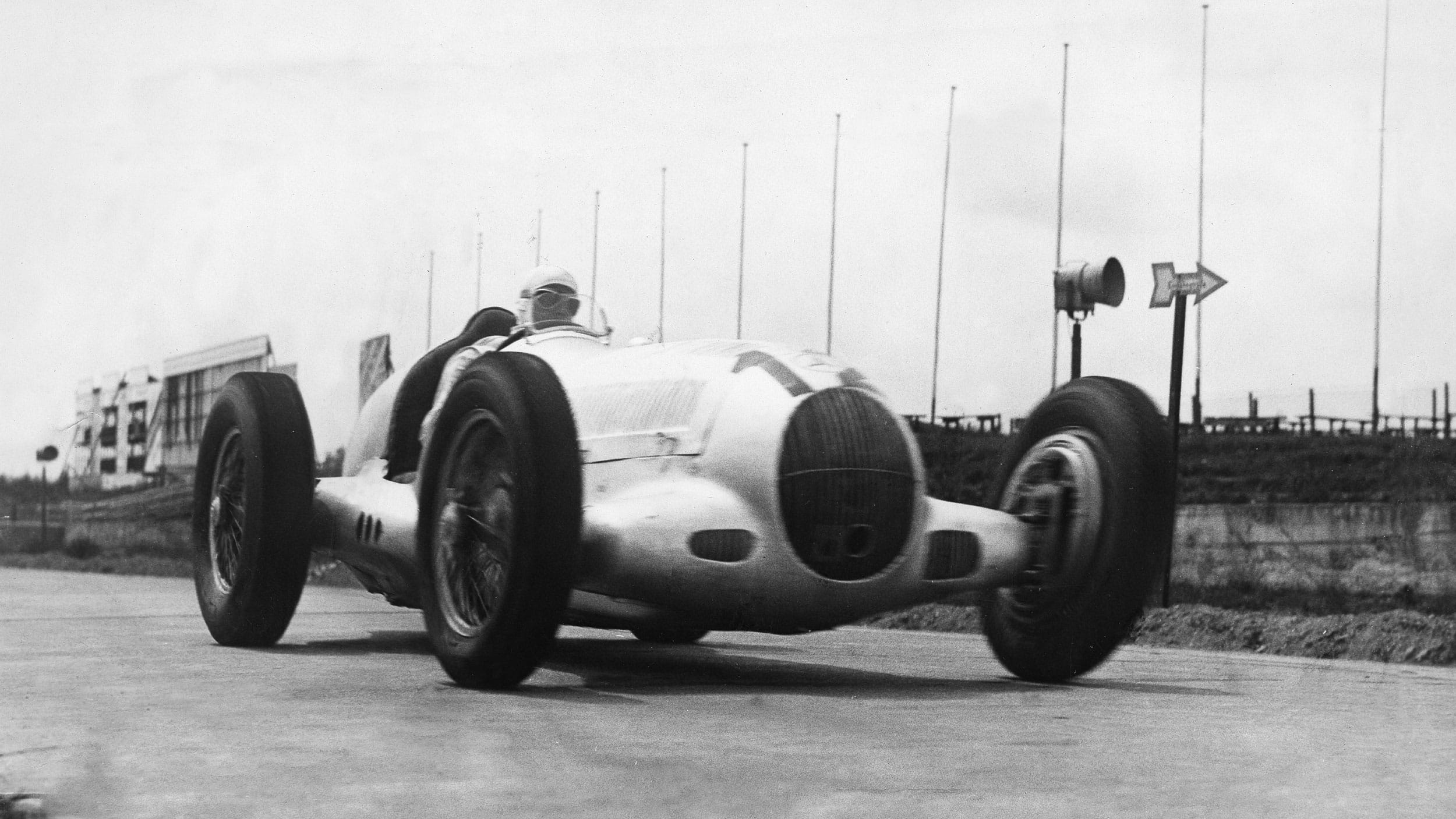 Rudolf Caracciola’s at Nordschleife
