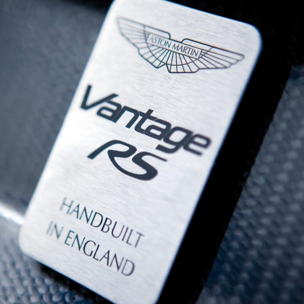 Vantage RS_Badge