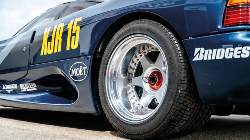 Road tyres on the Jaguar XJR15