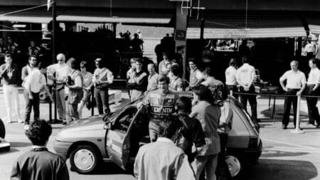 Flashback: Boutsen arrives at Mexican GP in a Renault Clio