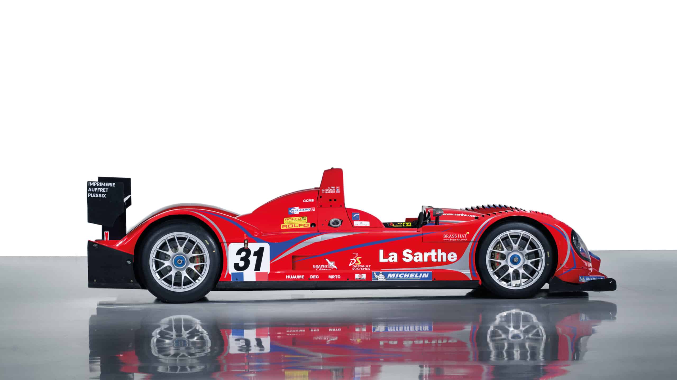 Courage LMP2 side view