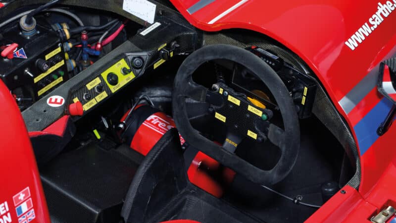 courage lmp2 interior