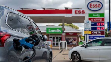 Delayed petrol car ban was inevitable; Sunak’s uncertainty wasn’t
