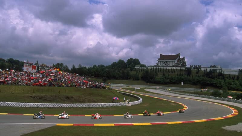 Riders at Shah Alam circuit in 1995 MotoGP Malaysian Grand Prix