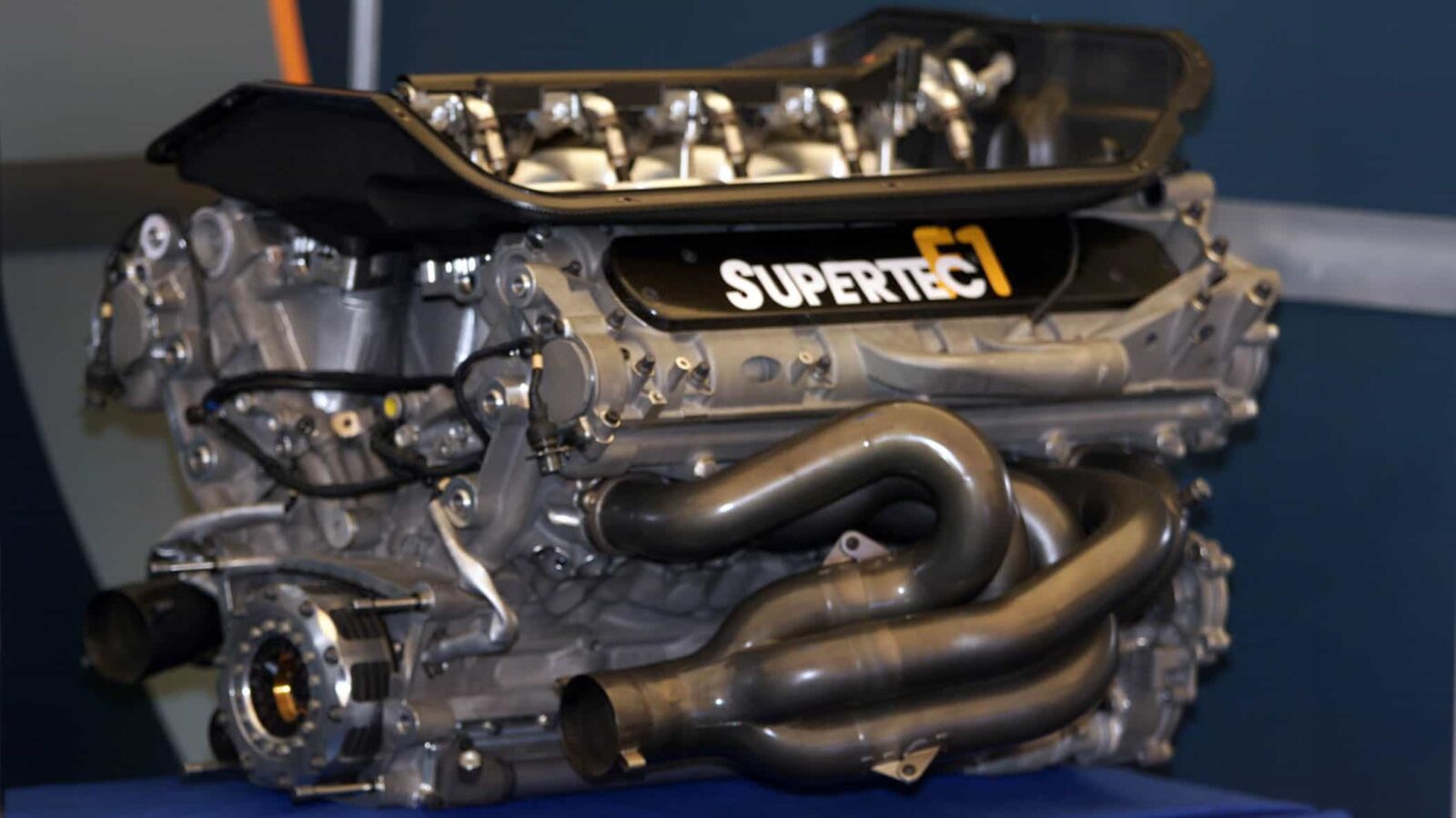Supertec V10s Renault PUs and used by Benetton