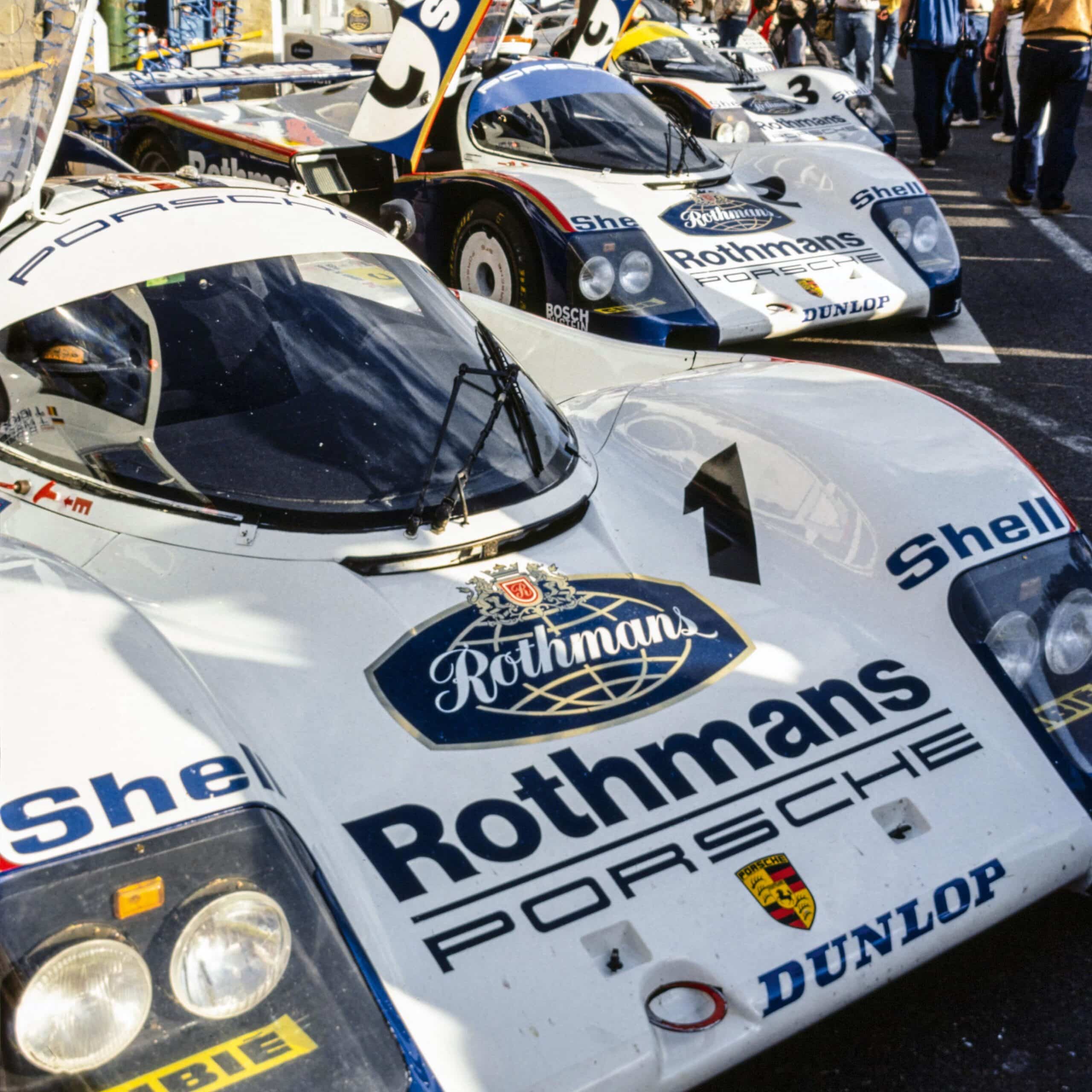 Rothmans Porsche squad in 1-2-3 pit formation before the start