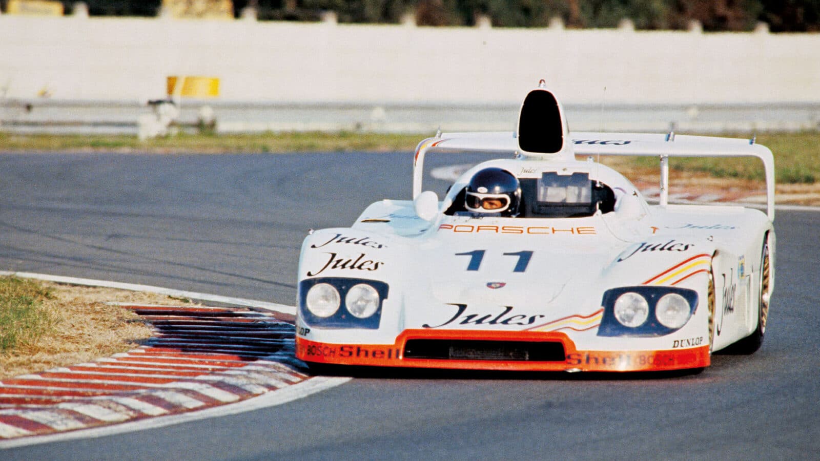Derek Bell Le Mans 1981 Porsche 936