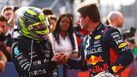 Mercedes misunderstanding prevents Hamilton–Verstappen Texas shootout