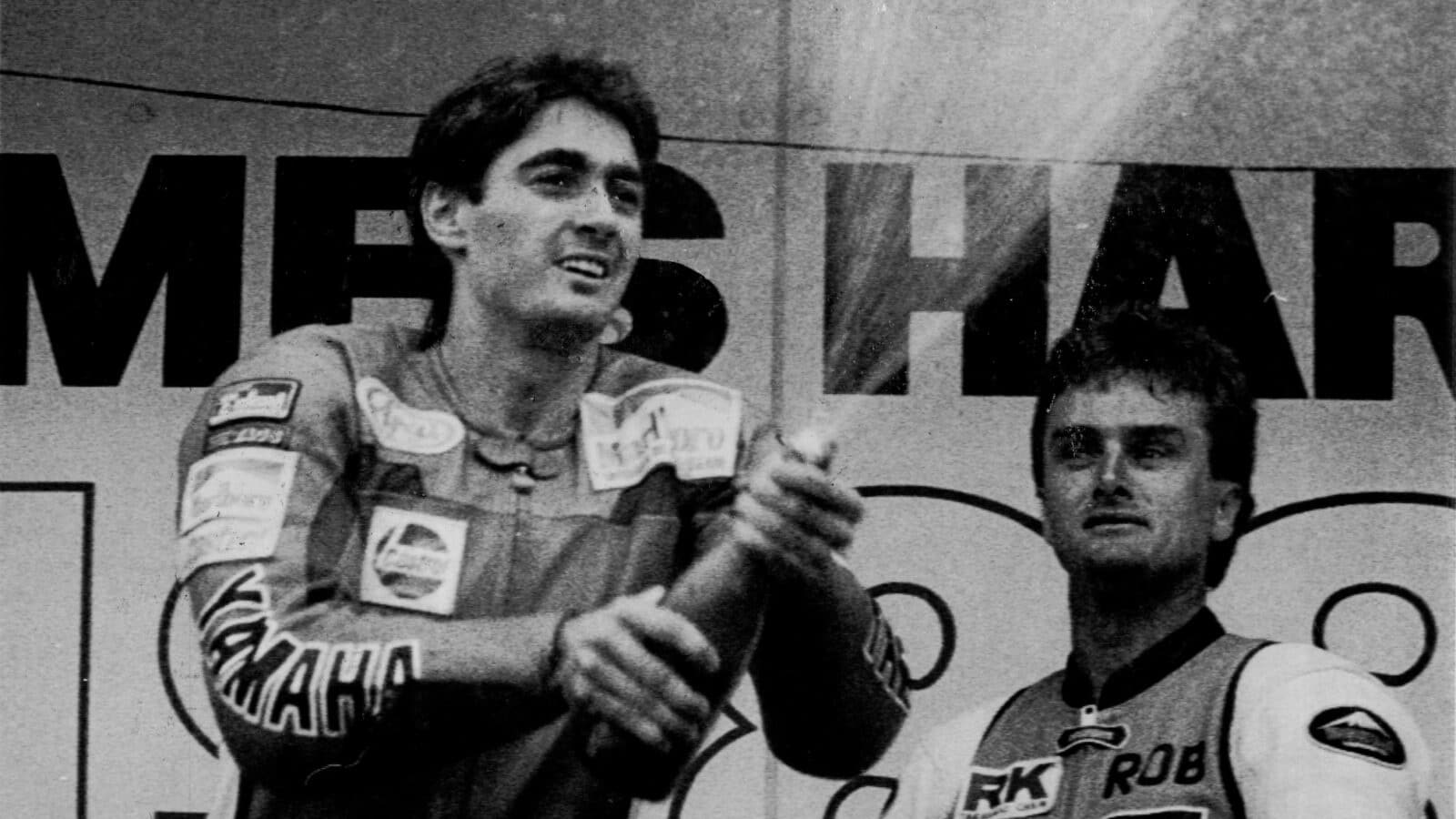 Mick-Doohan-celebrates-1000cc-Australian-GP-victory-at-Bathurst-in-1988