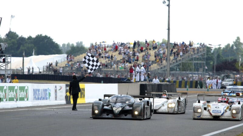 Bentley finishes Le Mans first and second