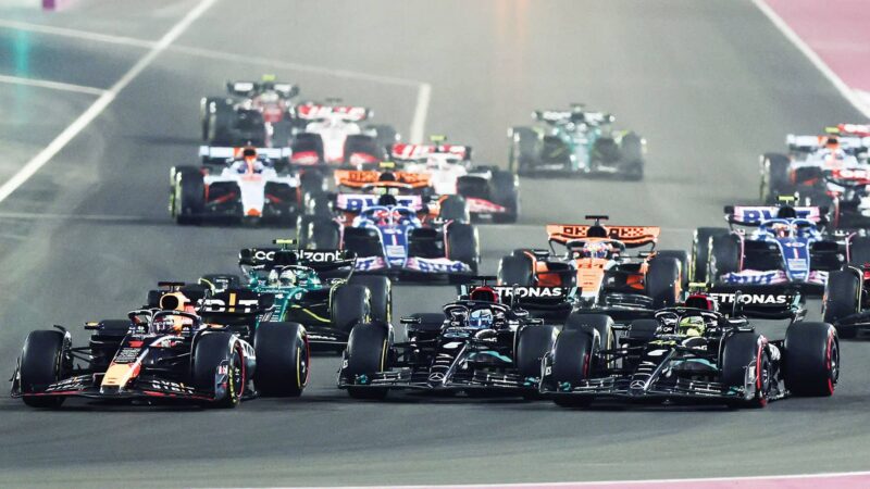 Hamilton and Russell collide at Qatar