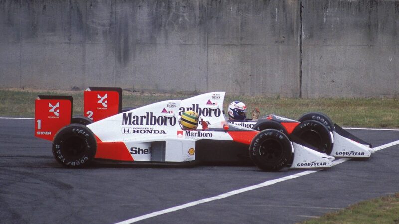 Prost and Senna collision at the 1989 Suzuka finale