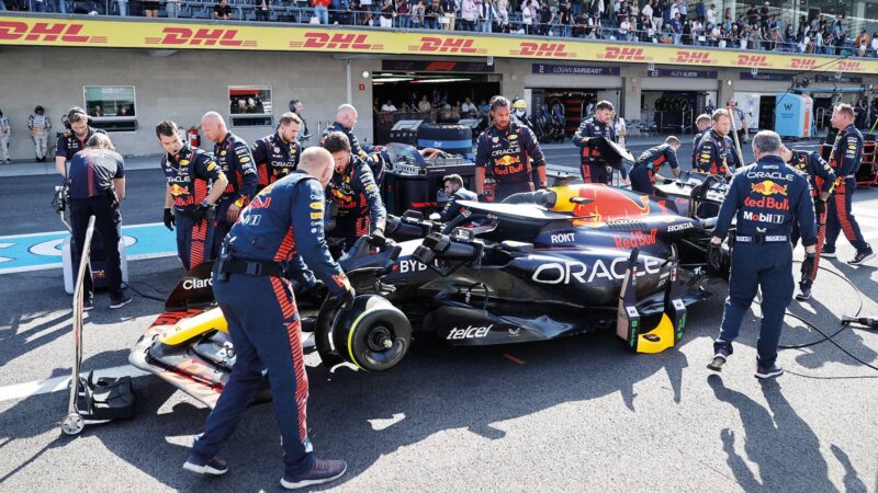 Red Bull tire change in mexico GP