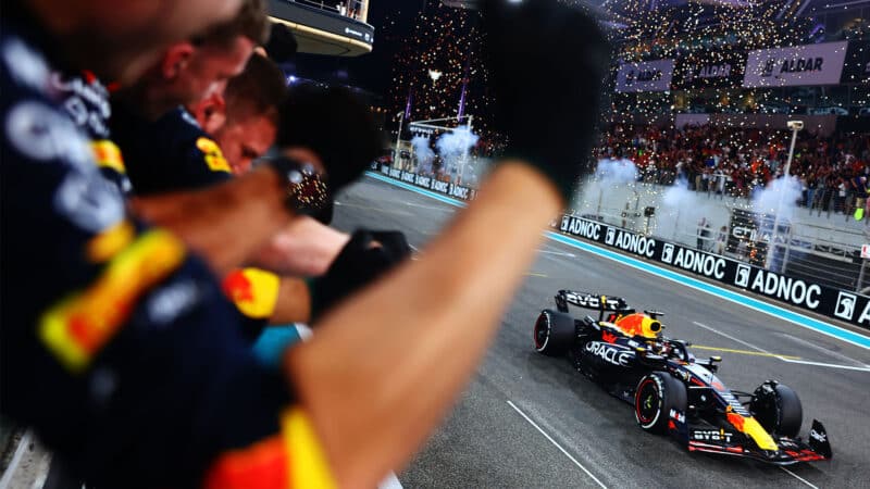 2 Max Verstappen Red Bull 2023 Abu Dhabi GP