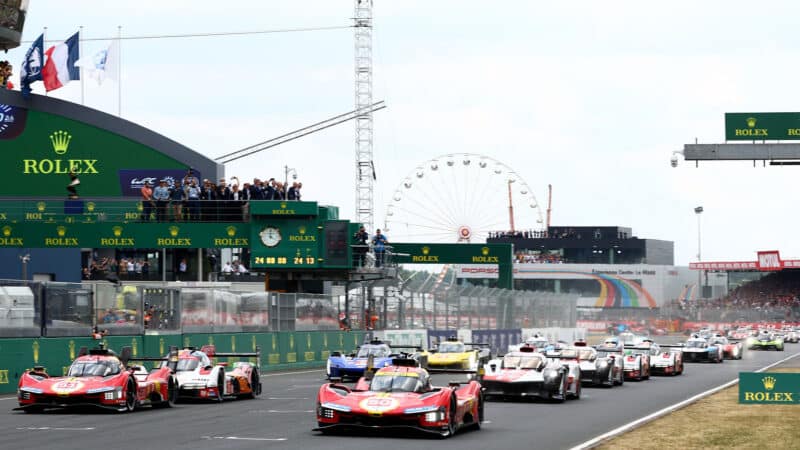 2023 24 Hours of Le Mans race start