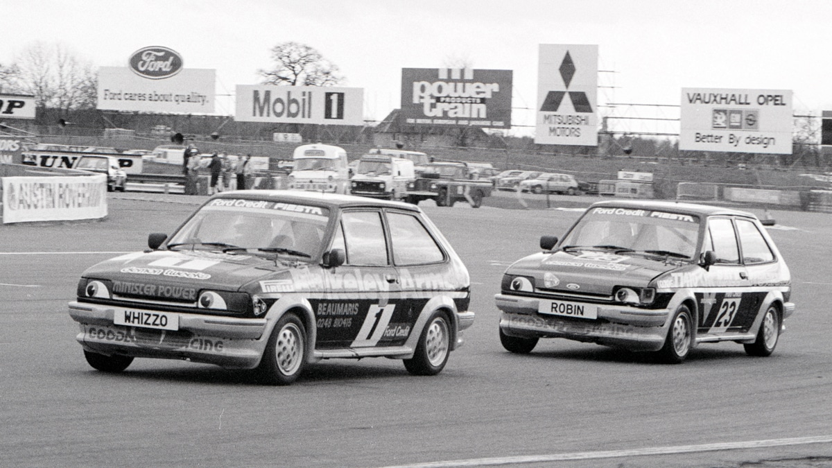 ‘Whizzo’ and ‘Robin’ eye up a podium place in second-generation Fiestas