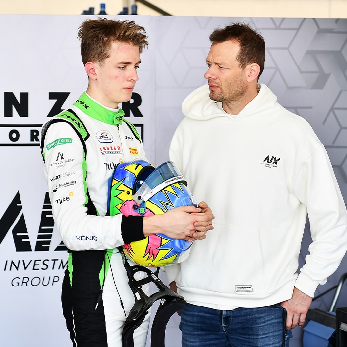 Alex Wurz with son Charlie Wurz at F3 test in 2024