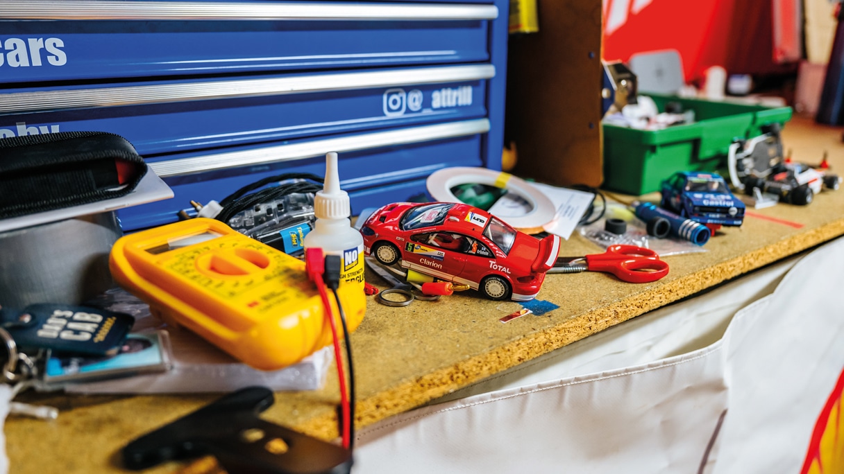 Lilliputian fettling  – a serious business