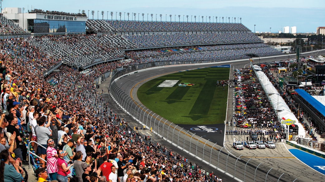 It was the largest attendance in the 62-year history of the race – and look... T-shirts in January!