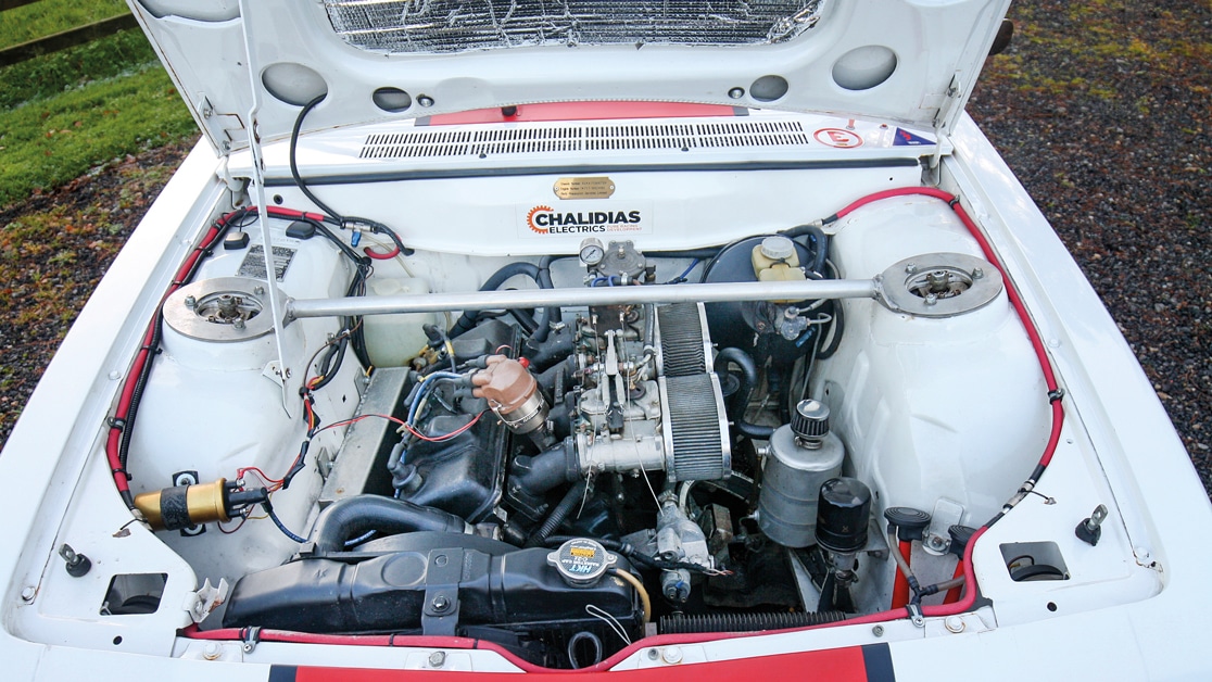 Rally 504 engine