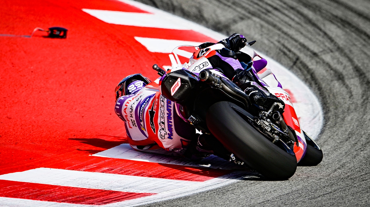 Jorge Martin cornering on Ducati