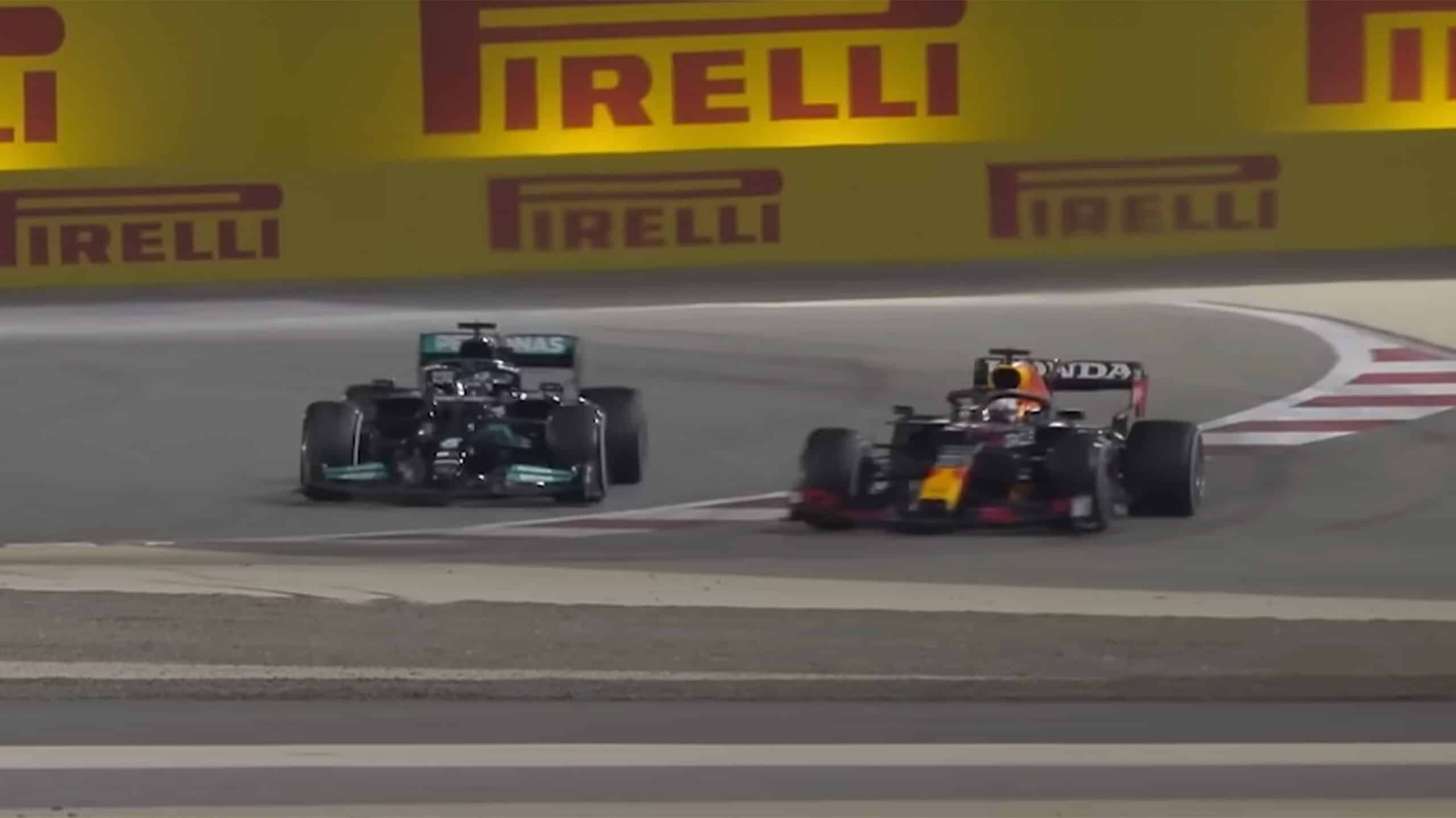 Verstappen Hamilton 2021 Bahrain