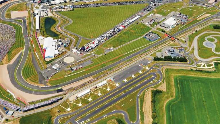 A new contract with F1 means that the British Grand Prix will be held at Silverstone until 2034