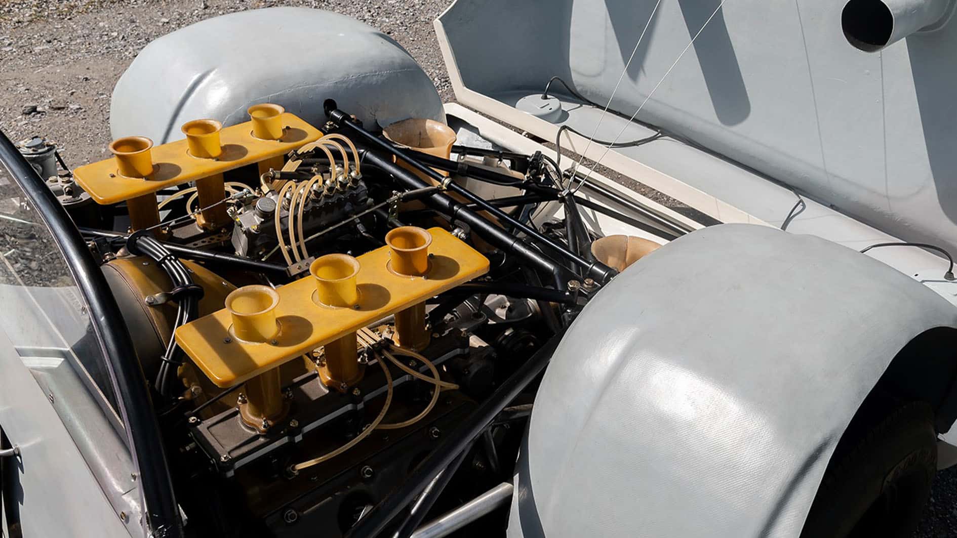 6 Porsche 910-001 Niki Lauda