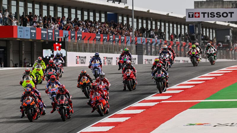 Downhill start of 2024 MotoGP Portuguese Sprint