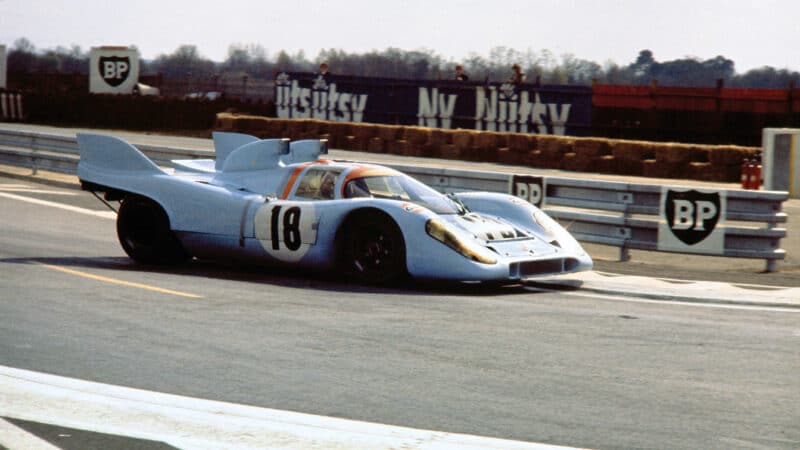 By the time of Oliver’s last outing in the Le Mans 24 Hours, in 1971, JW had switched to the Porsche 917