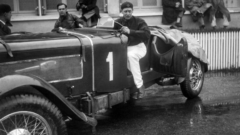 Prince Nicholas of Romania in his Duesenberg 7.0L, he’d fail to finish after just 38 laps