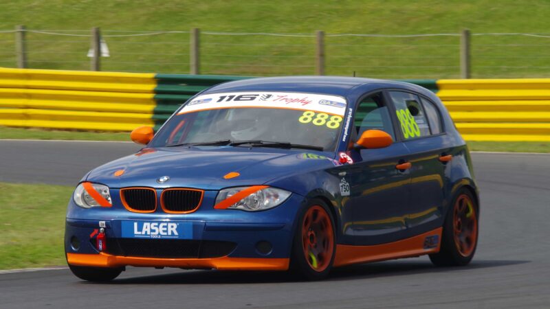 BMW in the 116 Trophy, Croft