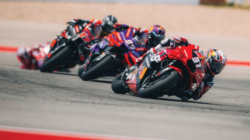 Acosta leads a MotoGP for the first time at COTA