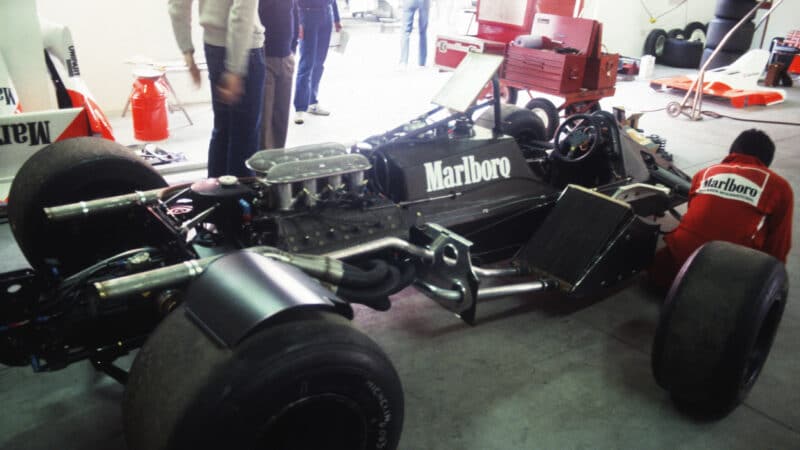 McLaren monocoque, 1981