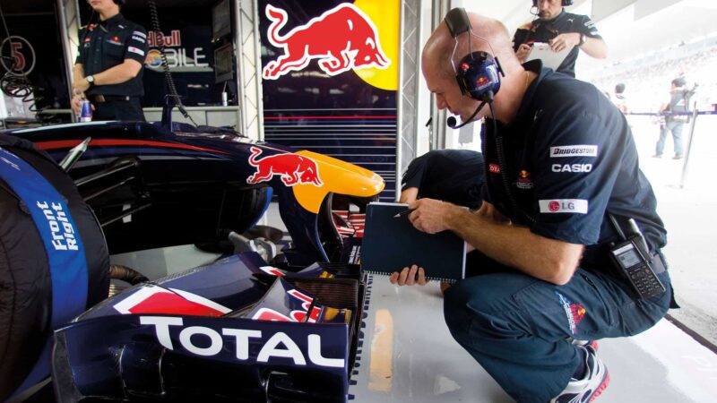 Adrian Newey inspection of the RB6 2010
