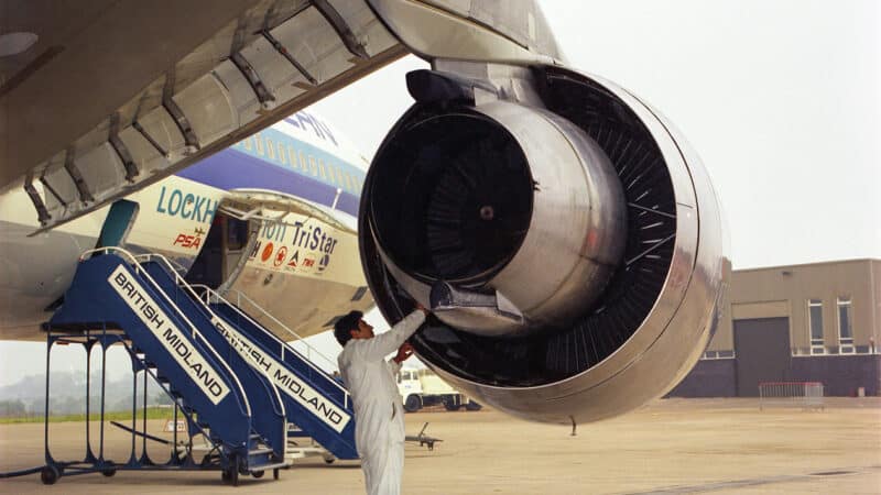 the cowlings of a Rolls-Royce RB211 turbofan engine were an inspiration for Barnard