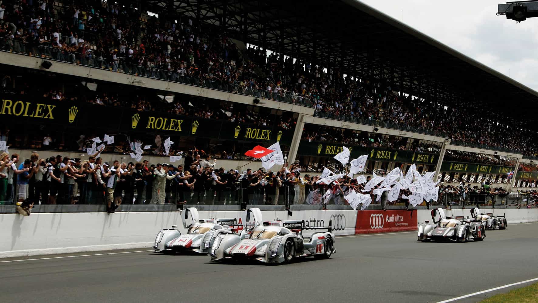 Hybrid sports prototype wins Le Mans