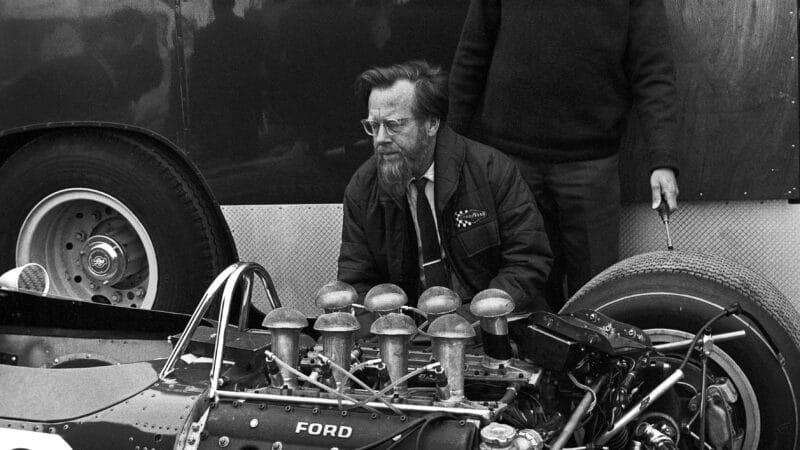 Jenks in conversation with a DFV, Zandvoort, 1967