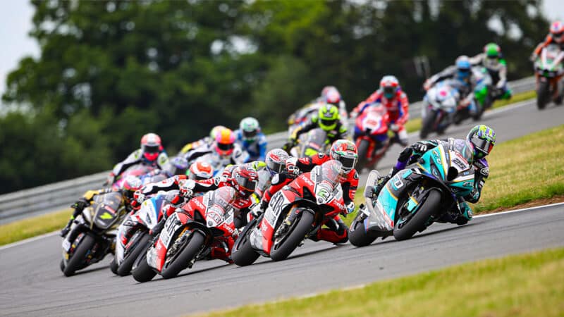 2023 British Superbike race at Snetterton