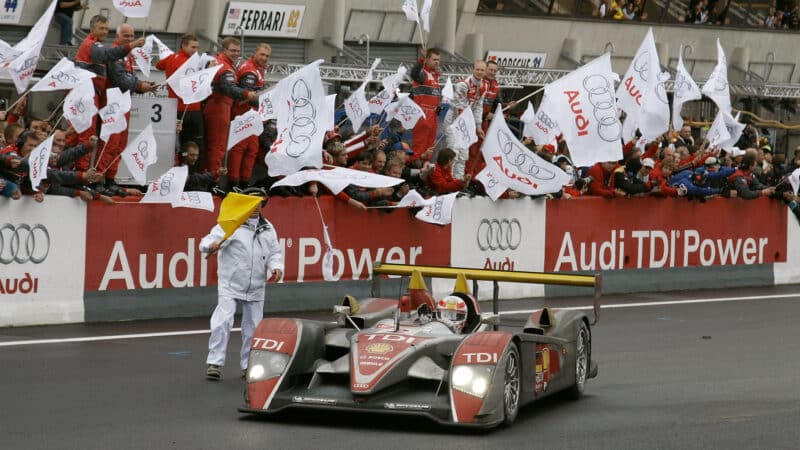 Winning Audi R10 Le Mans 2008