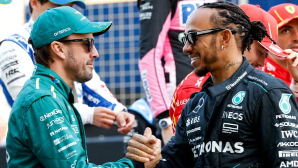 40 is no barrier for tough F1 warriors Hamilton and Alonso - Motor ...