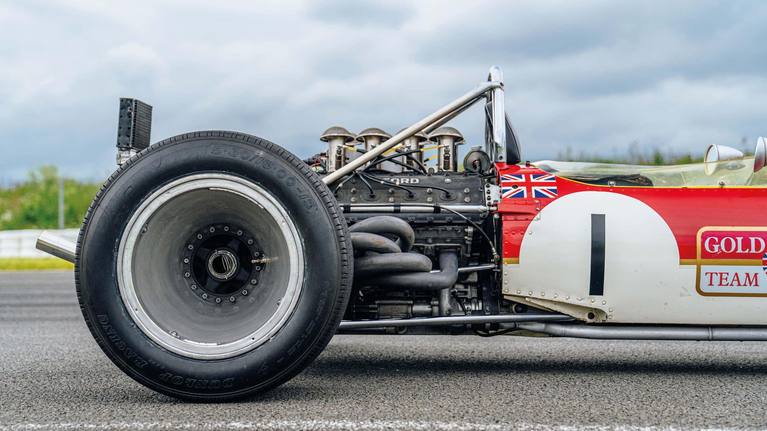 Lotus 49 Ford engine