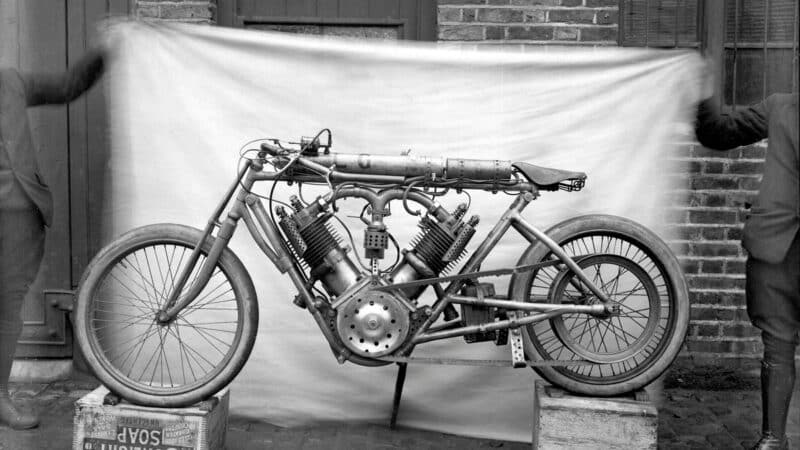 1909 2.7-litre NLG-JAP