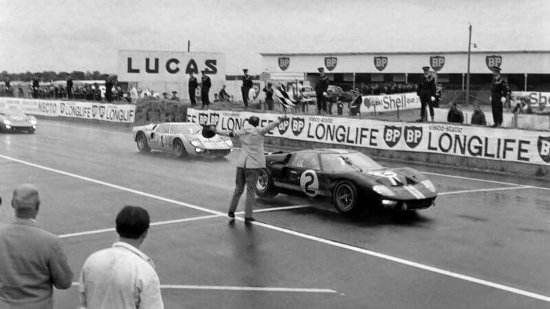 Ford and Shelby – a GT40 Le Mans in 1966