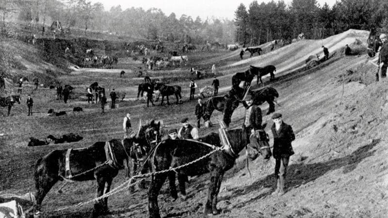 Construction of Brooklands in 1906.