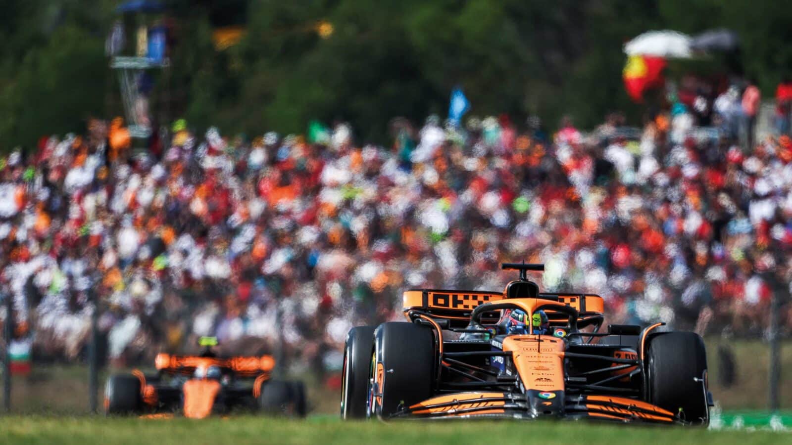 McLaren 1-2 in Hungarian GP